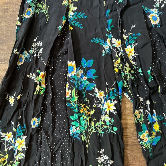 Wide Leg Floral Polka Dot Pants - Picture 4 of 4